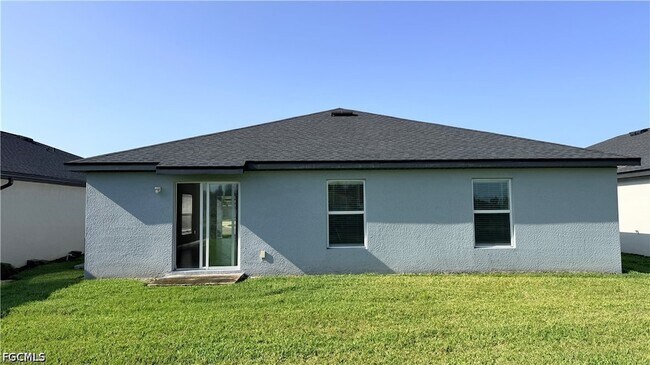 Building Photo - 4007 San Clemente Ct