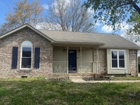 Building Photo - 304 Parkside Ct