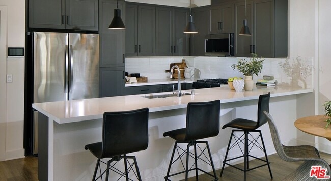 Building Photo - 13995 Foothill Blvd