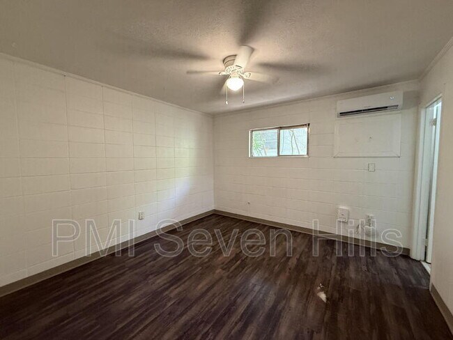 Building Photo - 1510 Milton St