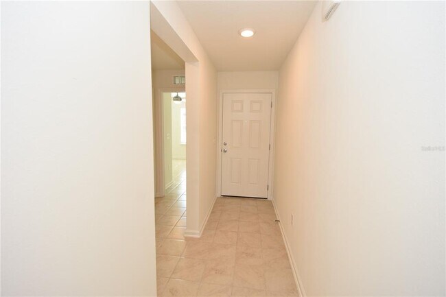 Building Photo - 24 Windsor Ter