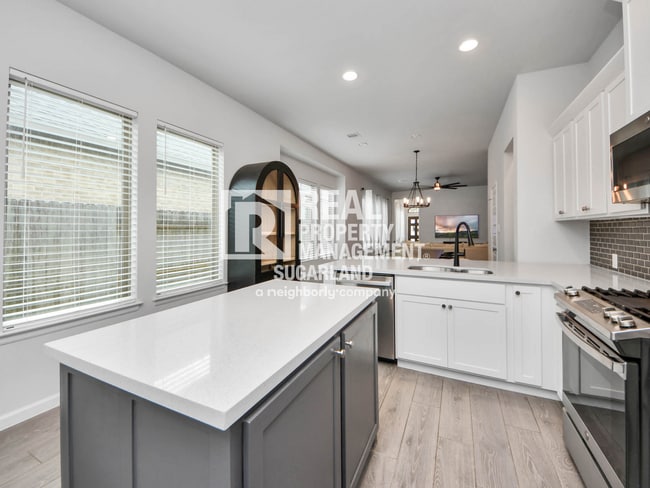 Building Photo - 4219 Colony Ln