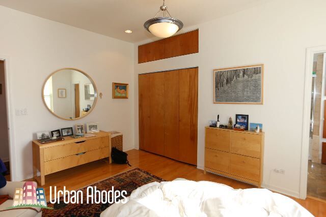 Building Photo - 1407 N Wicker Park Ave