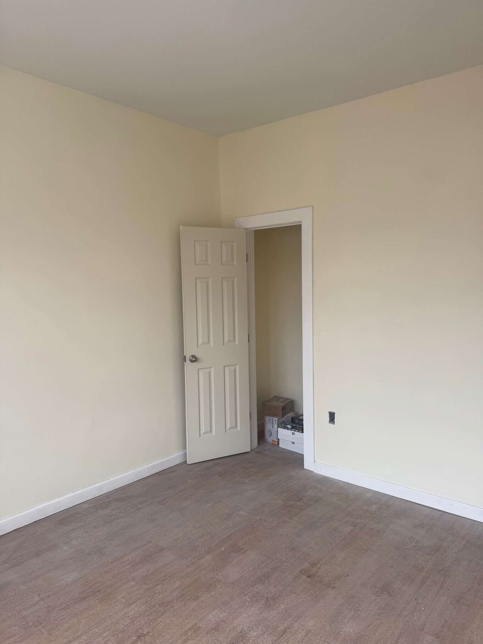 Building Photo - 213 Harrison Ave