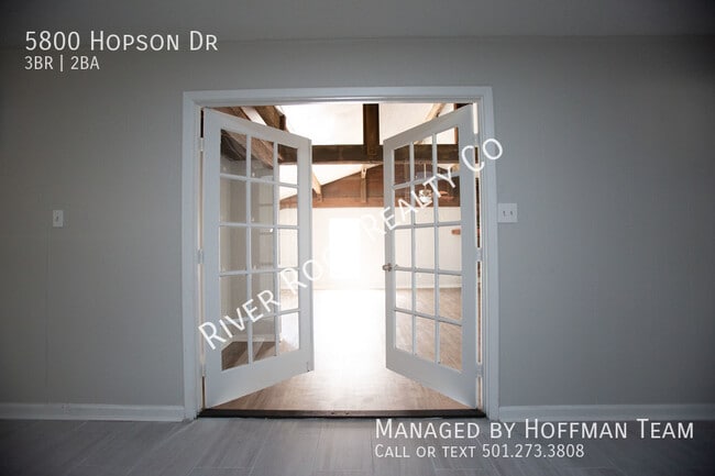 Building Photo - 5800 Hopson Dr