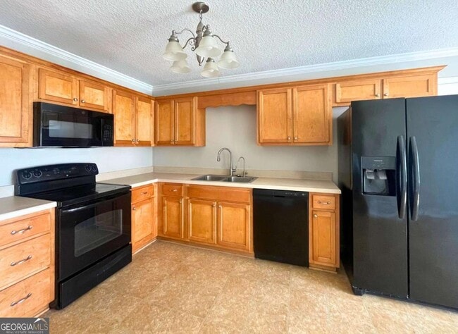 Building Photo - 104 Sugar Maple Way