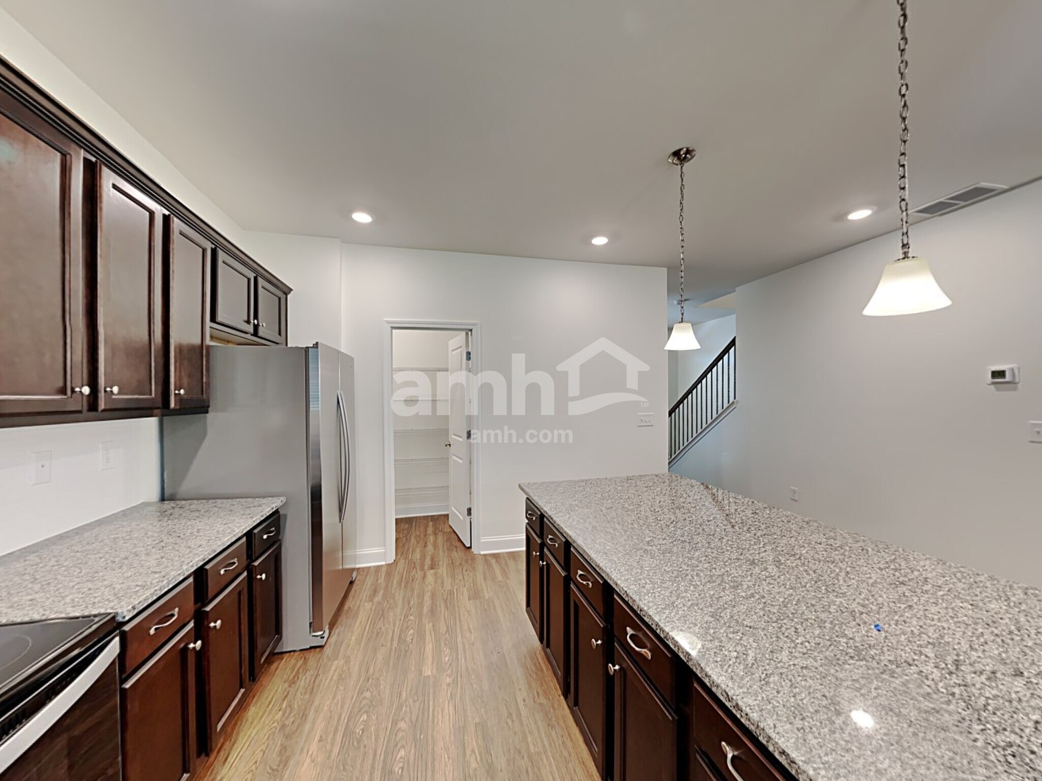 Building Photo - 190 Rivulet Dr