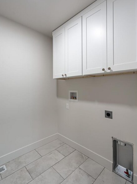 2nd Floor Laundry - 1164 Jasper Loop