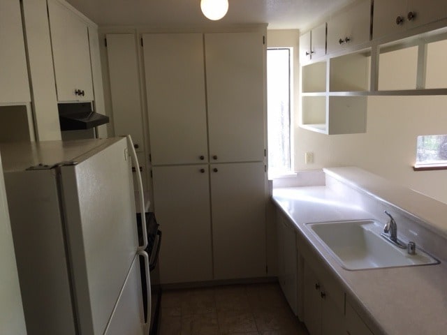 Building Photo - Rare opportunity to live in Village Homes!