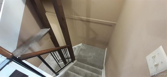 Building Photo - 5089 Buckingham Pl Dr