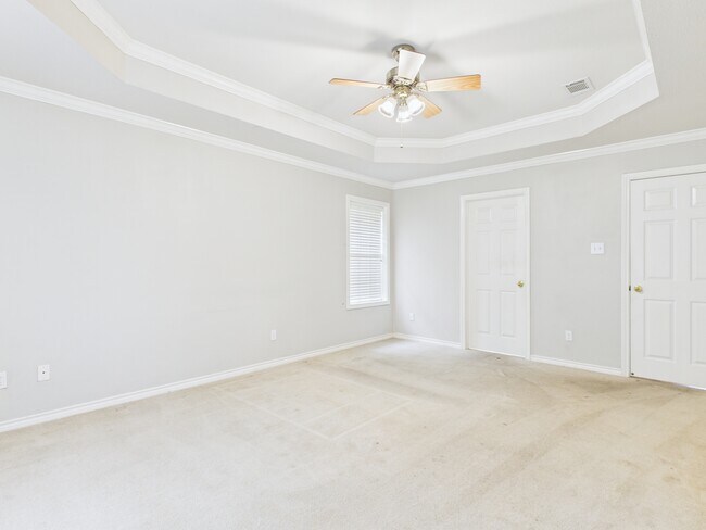 Building Photo - 3203 Von Trapp Ln