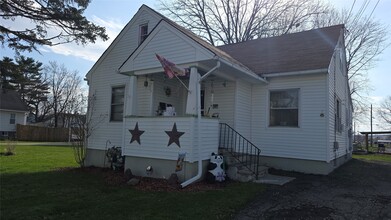 Building Photo - 65 N Harrison St