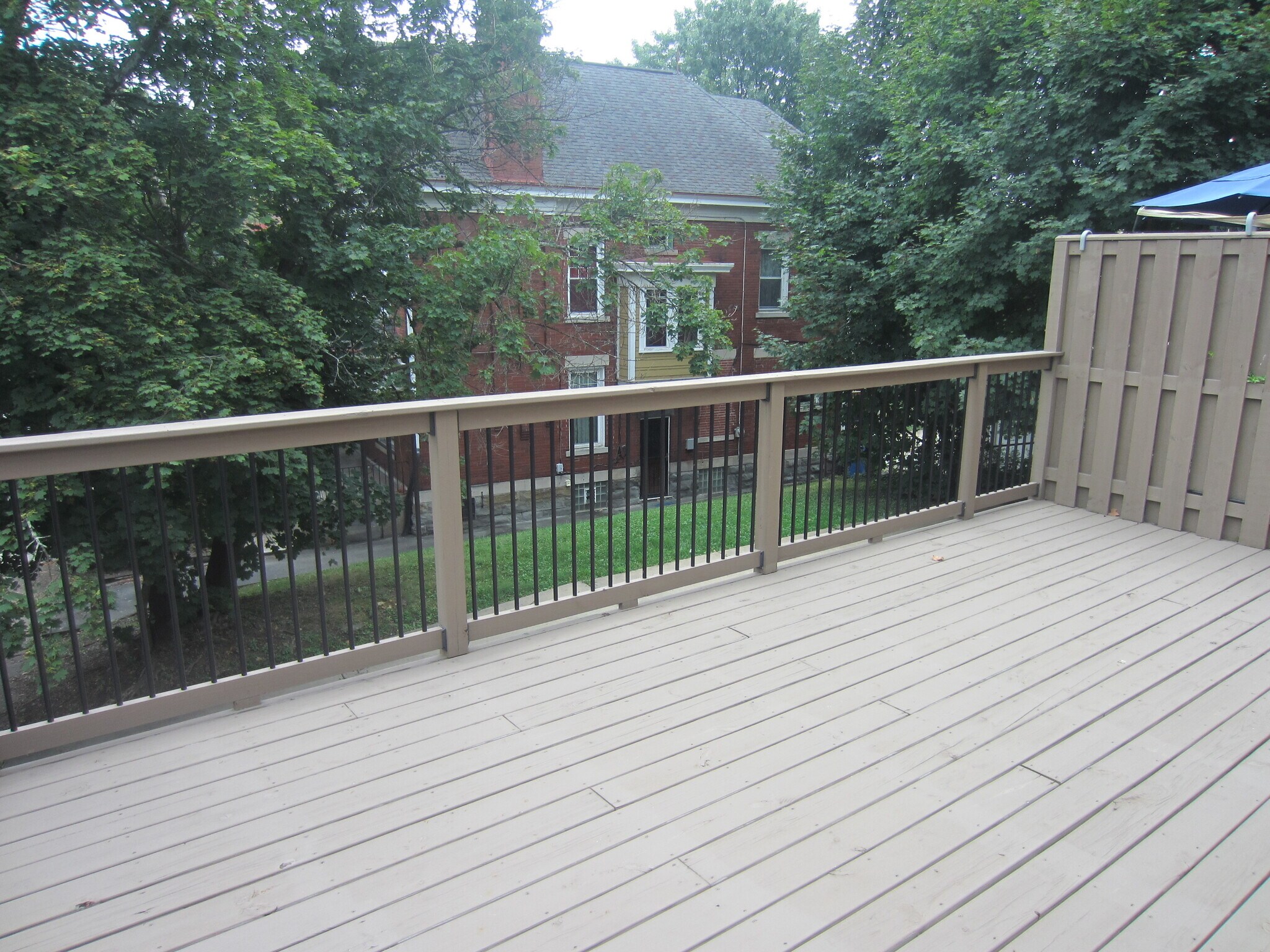 Building Photo - 203 S Braddock Ave