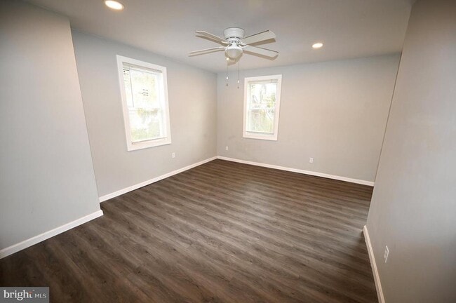 Building Photo - 2952 Sollers Point Rd