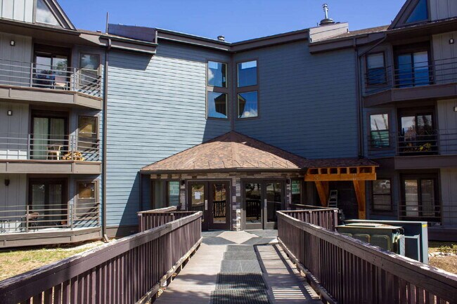 Building Photo - 2 Bedroom, 2 Bathroom Rental in Buffalo Ridge, All Utilities Included!