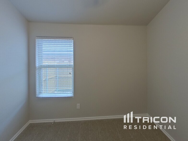 Building Photo - 2721 Swift Creek Dr