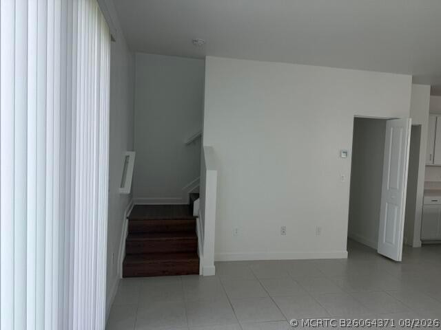 Building Photo - 220 SE Woodbark St