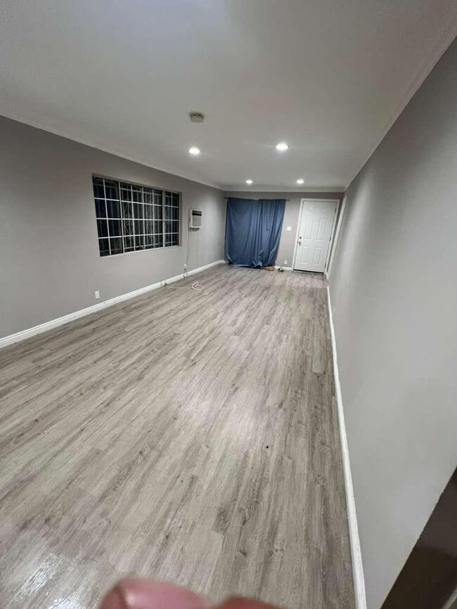 Building Photo - 1542 Ricardo St