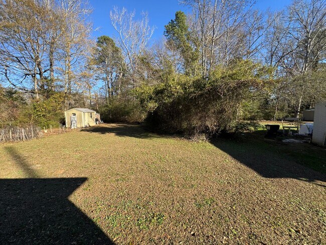 Building Photo - 4507 Wesley Dr