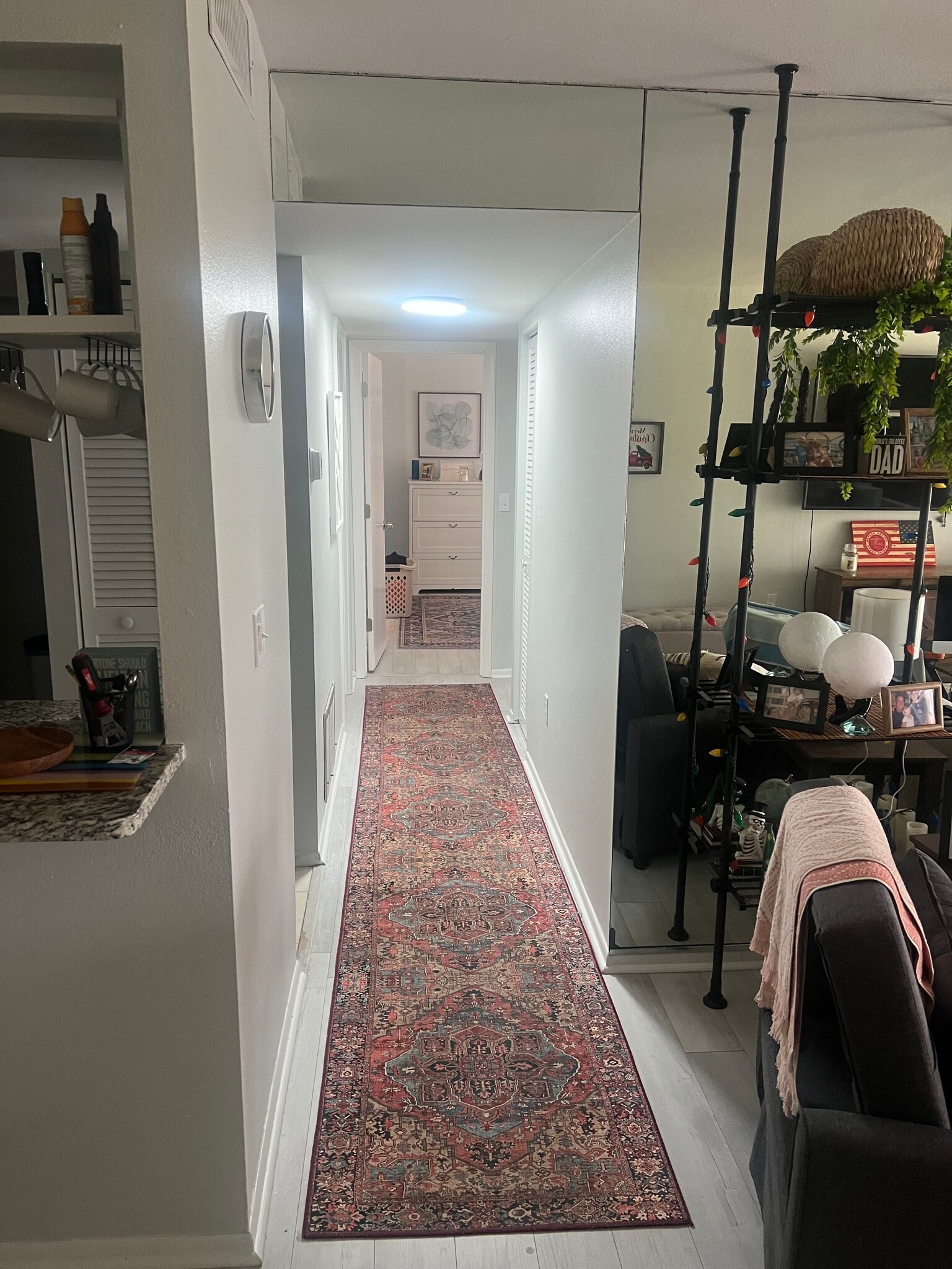 Building Photo - 3215 Beneva Rd