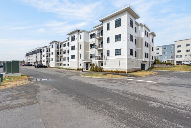 Building Photo - Gorgeous 2 Bed + Office | 2 Bath | 1,771 Sq Ft | Brand New Construction