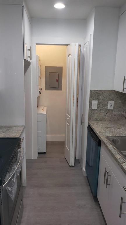 Building Photo - 249 Afton Square