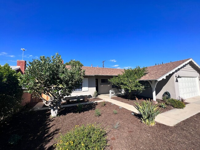 Building Photo - COMING SOON! Canoga Park 4-Bedroom Home fo...