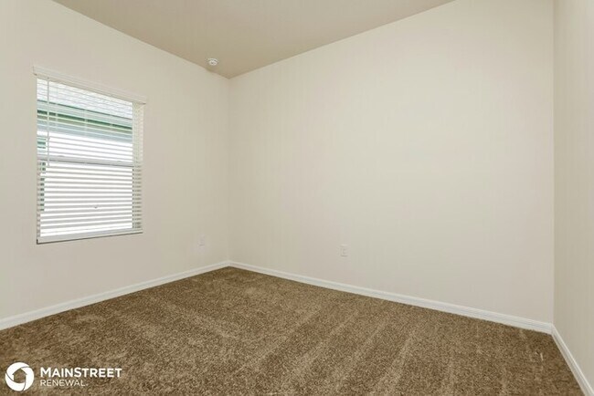Building Photo - 3013 Neverland Dr