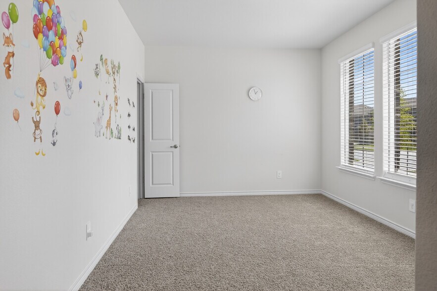 Building Photo - 8125 Danny Scarth Ln