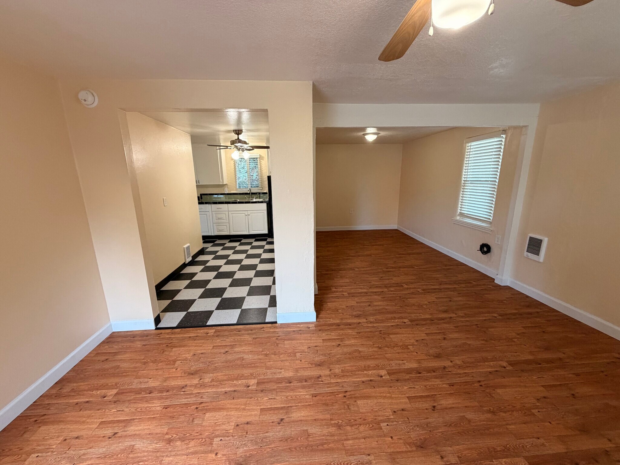 Building Photo - 11240 SW Barbur Blvd