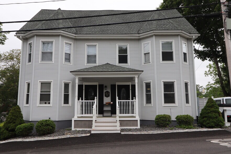 Primary Photo - 22 Whipple Rd