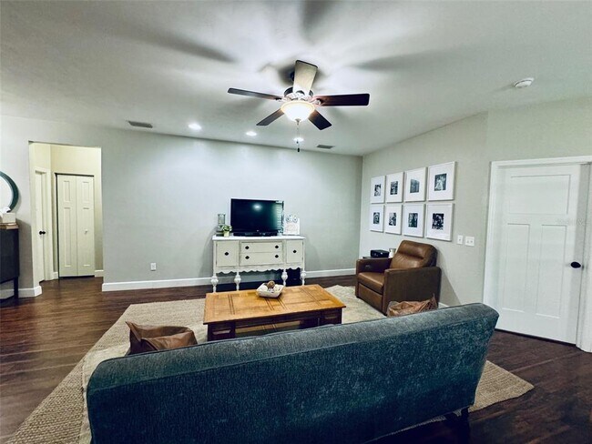 Building Photo - 16686 NW 194th Terrace