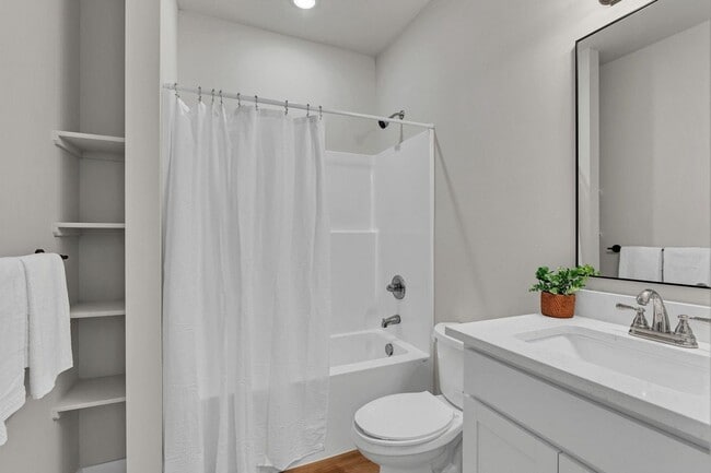 Building Photo - Now Leasing – Brand New Duplex in Haysville