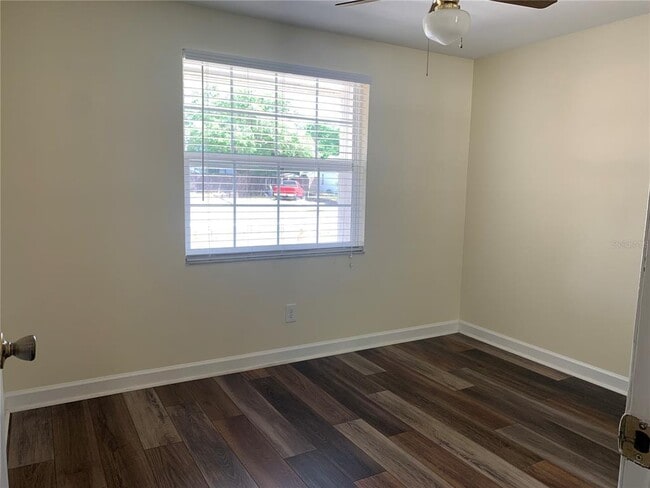Building Photo - 12510 Queensland Ln