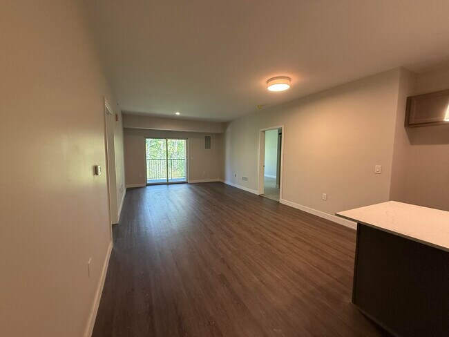 Building Photo - 2645 Burton Rd