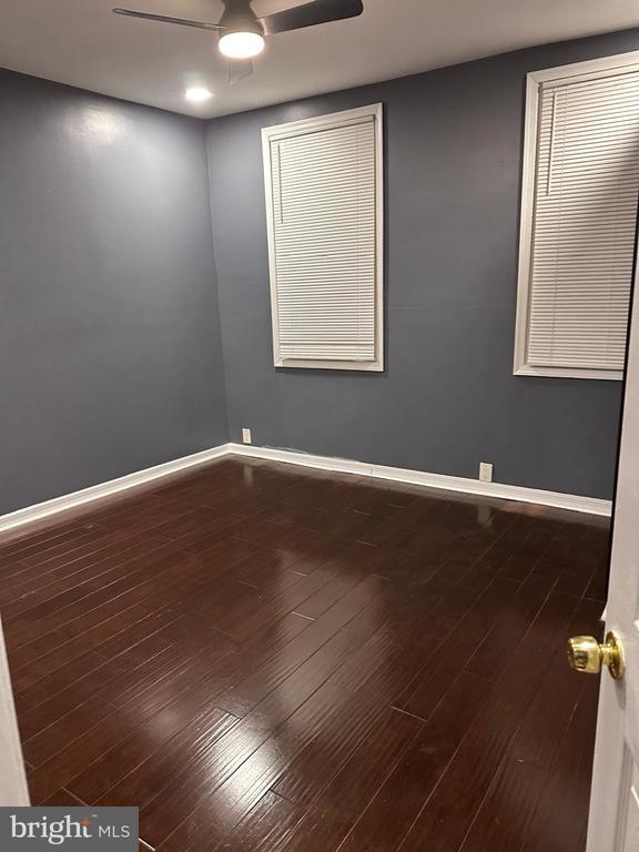 Building Photo - 1338 S Hicks St