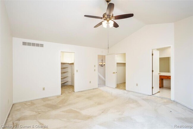 Building Photo - 9429 Westwind Dr