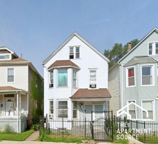 Building Photo - 8364 S Brandon Ave