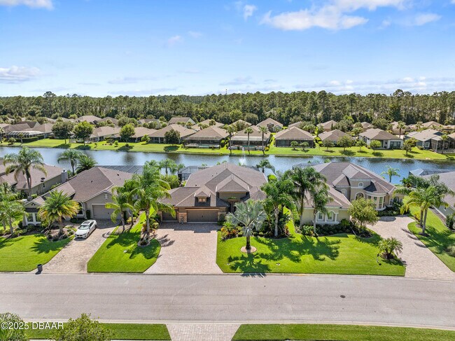 Building Photo - 663 S Lake Dr