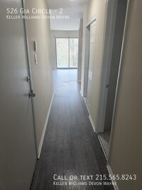 Building Photo - 526 Gia Cir