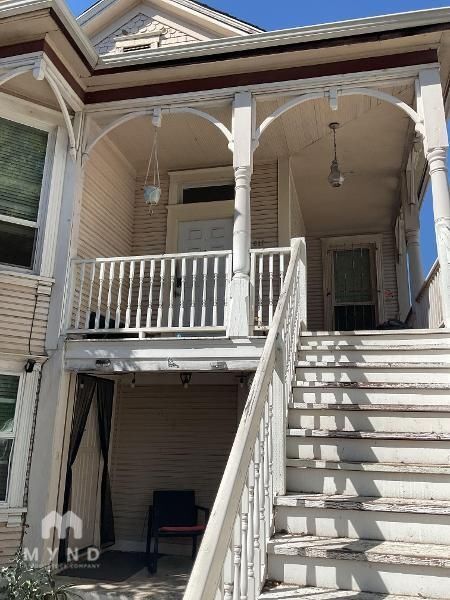 Building Photo - 612 1/2 15th St