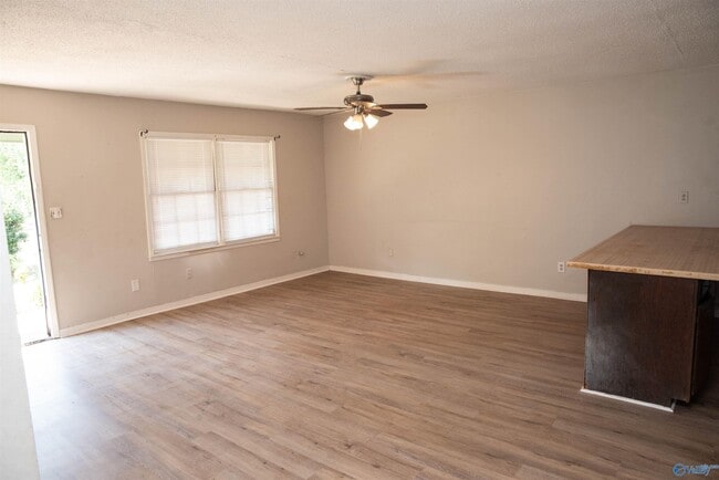 Building Photo - 3225 Clopton St SW