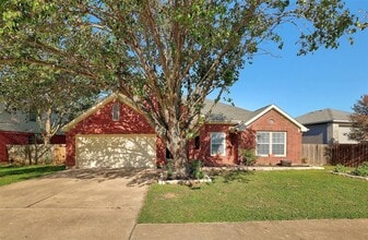 Building Photo - 16610 Pocono Dr