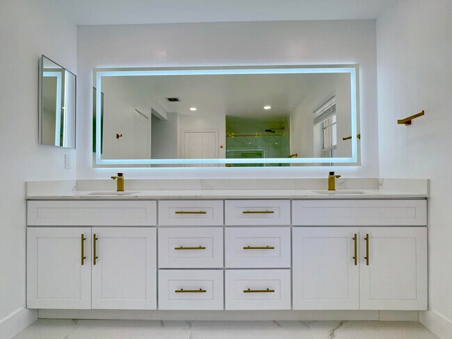 Building Photo - 11577 Big Sky Ct