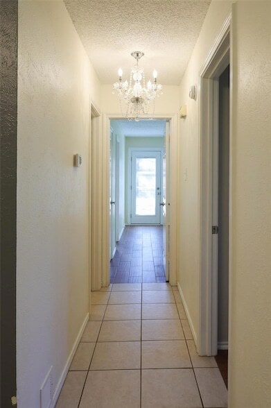 Building Photo - 8705 Clearbrook Trail