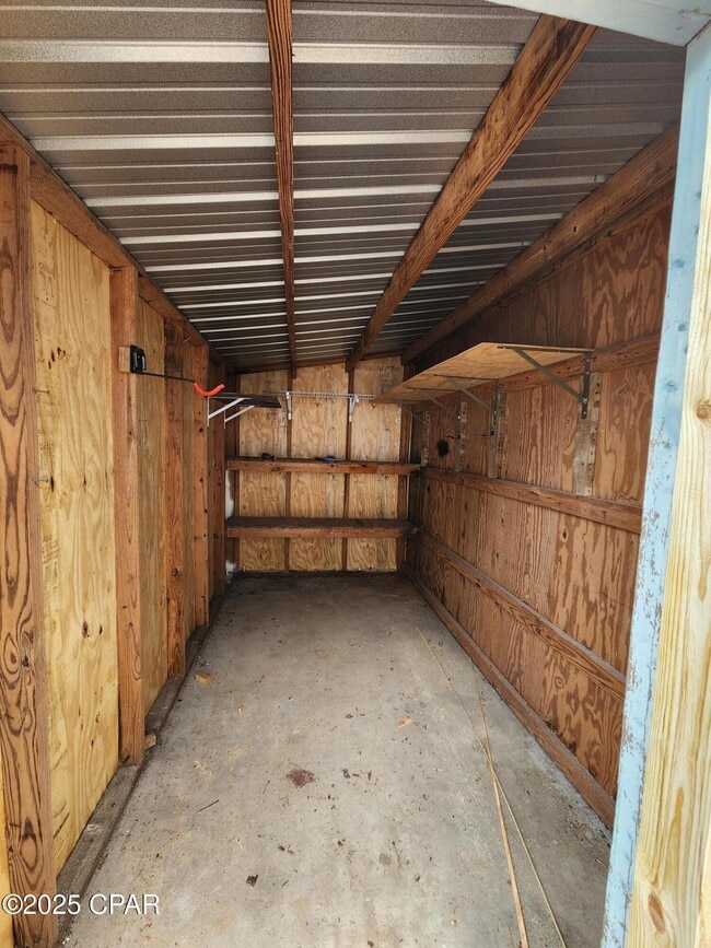 Building Photo - 5434 Sunset Ave