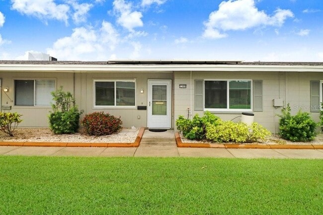 Building Photo - 1309 Warwick Ct