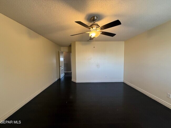 Building Photo - 12709 Tierra Lily Ct