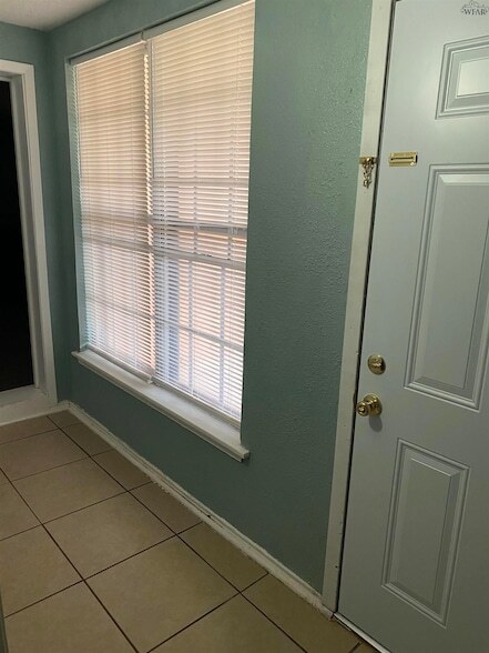 Building Photo - 5208 Allegheny Dr