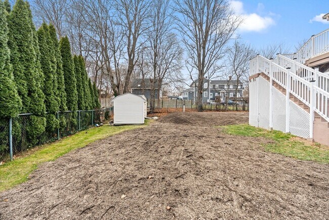 Building Photo - 70 W High St